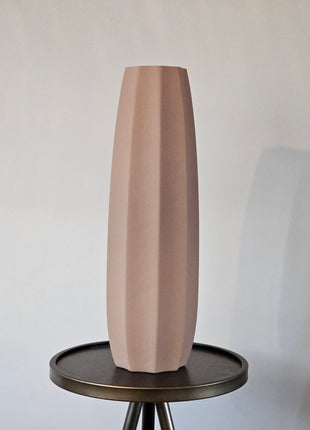 Vaas Evalyn bruin met organische vorm hoogte 44 cm