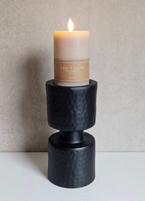 Kandelaar zwart aluminium Colmore met moderne vorm hoogte 22 cm