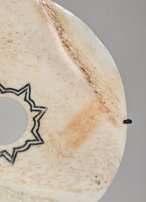 Close-up van ornament schijf creme naturel - natuurlijke textuur