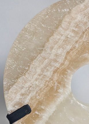 Close-up van ornament onyx beige - natuurlijke steentextuur