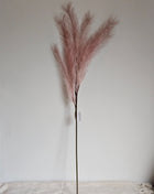 Kunstveer zachtroze met zachte pluimen en natuurlijke uitstraling hoogte 85 cm