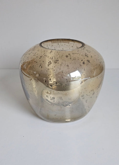 Waxinelichthouder Capira bruin grijs glas met facetgeslepen vorm hoogte 12 x Ø 13 cm