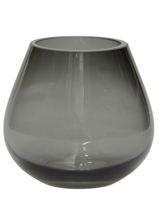 Vase the World waxinelichthouder Tasman in een prachtige grijze kleur. De waxinelichthouder is gemaakt van glas en is mondgeblazen.